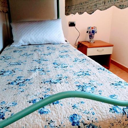 Residenza Rosa Maria Apartment Orosei Luaran gambar