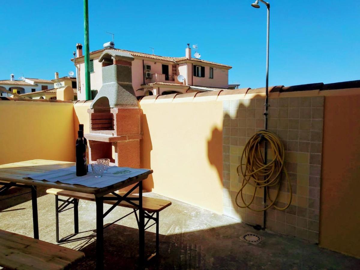 Residenza Rosa Maria Apartment Orosei Luaran gambar